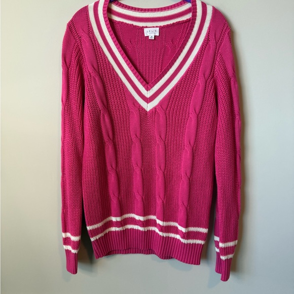 Le Lis Sweaters - Le Lis hot pink & White V-Neck cable Sweater size medium